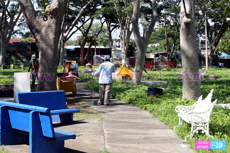 Alcaldía de Managua garantiza cuido y limpieza permanente en cementerios de la capital